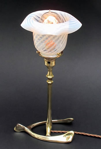 antique_wishbone_lamp_4